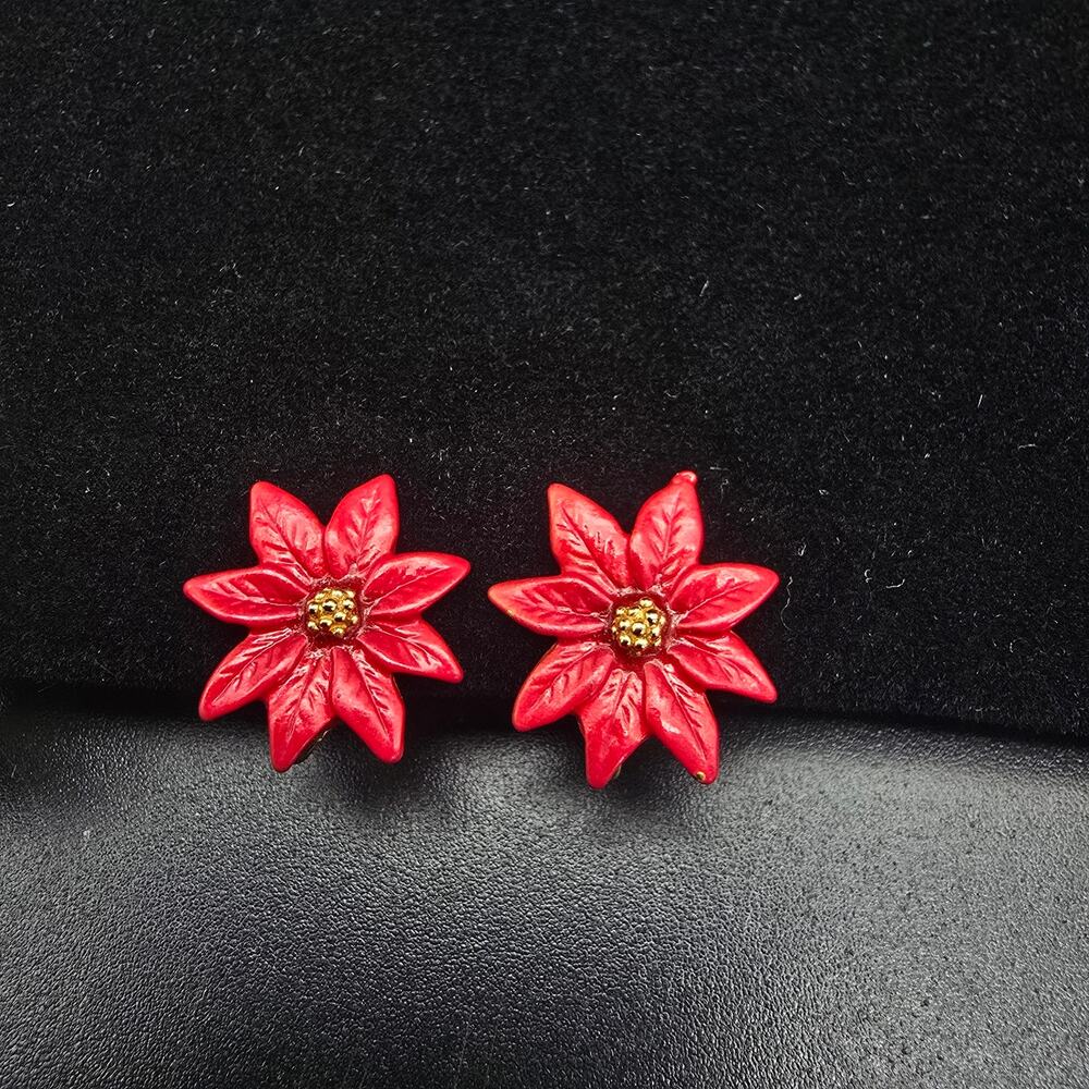 Red Poinsettia Flower Clip On Earrings Vintage Christmas Jewelry